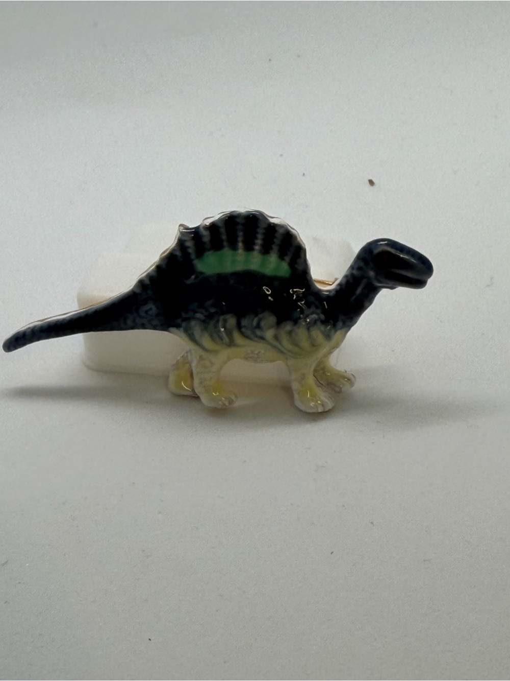 Blue and Cream dino brooch and pendant - Picture 3 of 6